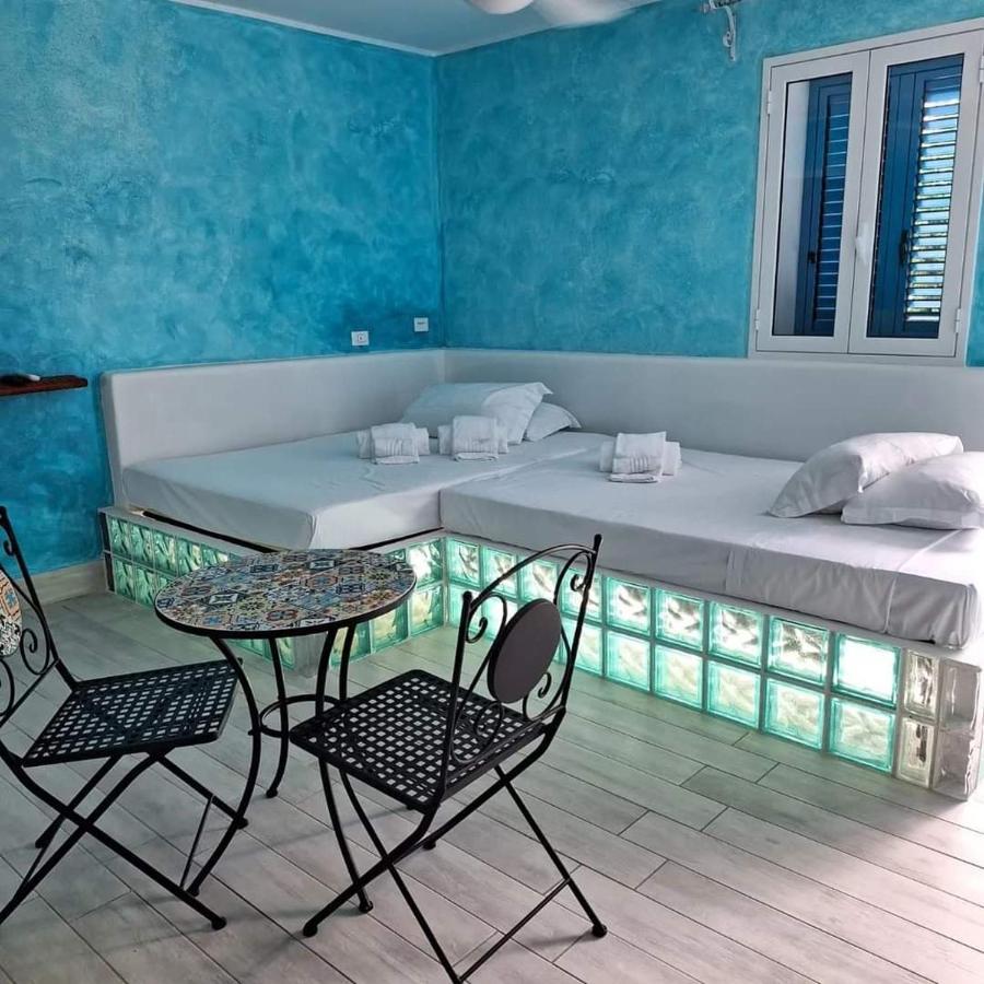 Suite House L'Isola Che Non C'E Fontane Bianche Dış mekan fotoğraf