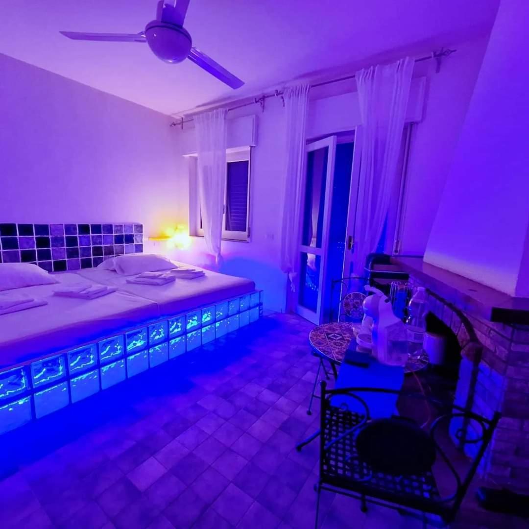 Suite House L'Isola Che Non C'E Fontane Bianche Dış mekan fotoğraf