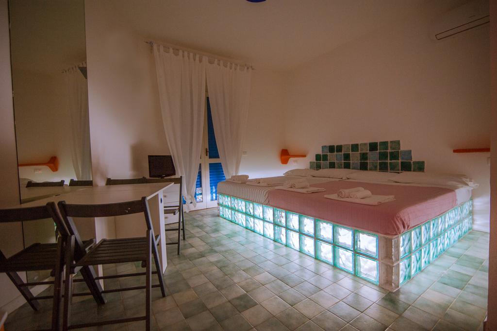 Suite House L'Isola Che Non C'E Fontane Bianche Dış mekan fotoğraf