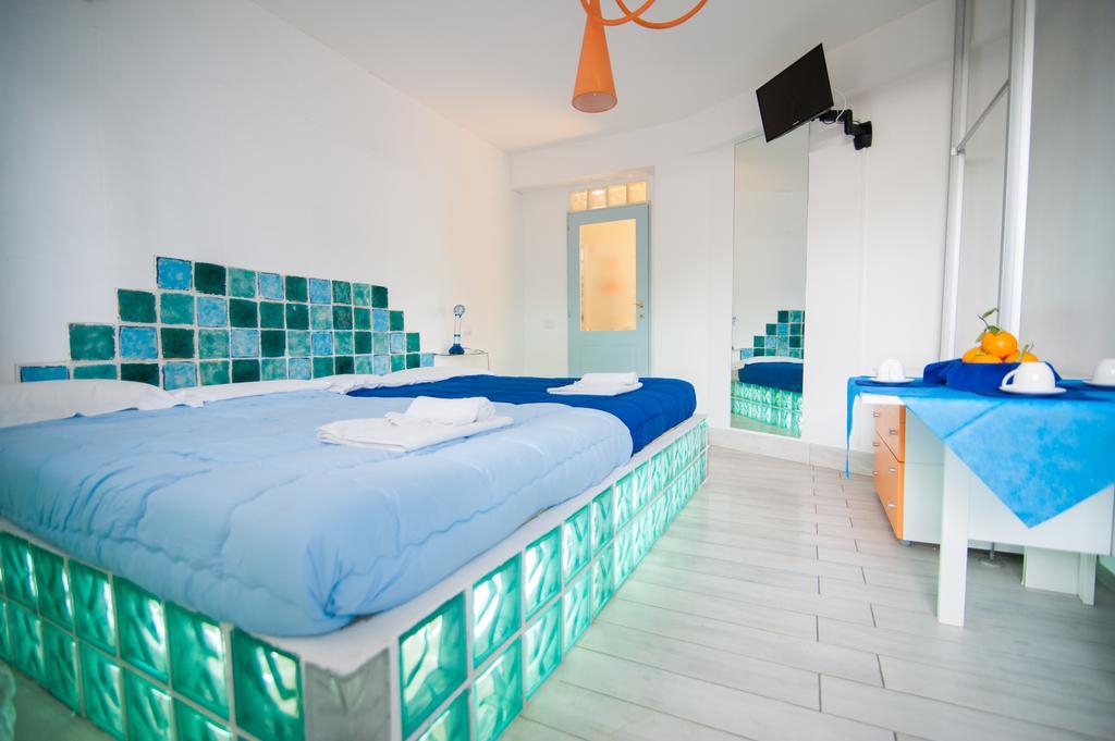 Suite House L'Isola Che Non C'E Fontane Bianche Dış mekan fotoğraf