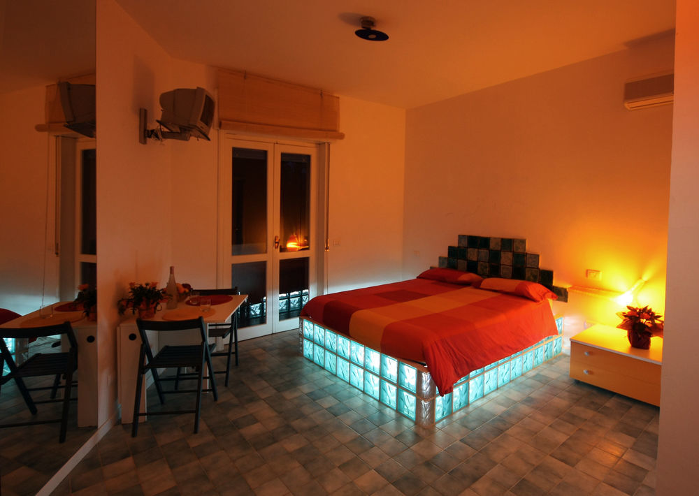 Suite House L'Isola Che Non C'E Fontane Bianche Dış mekan fotoğraf