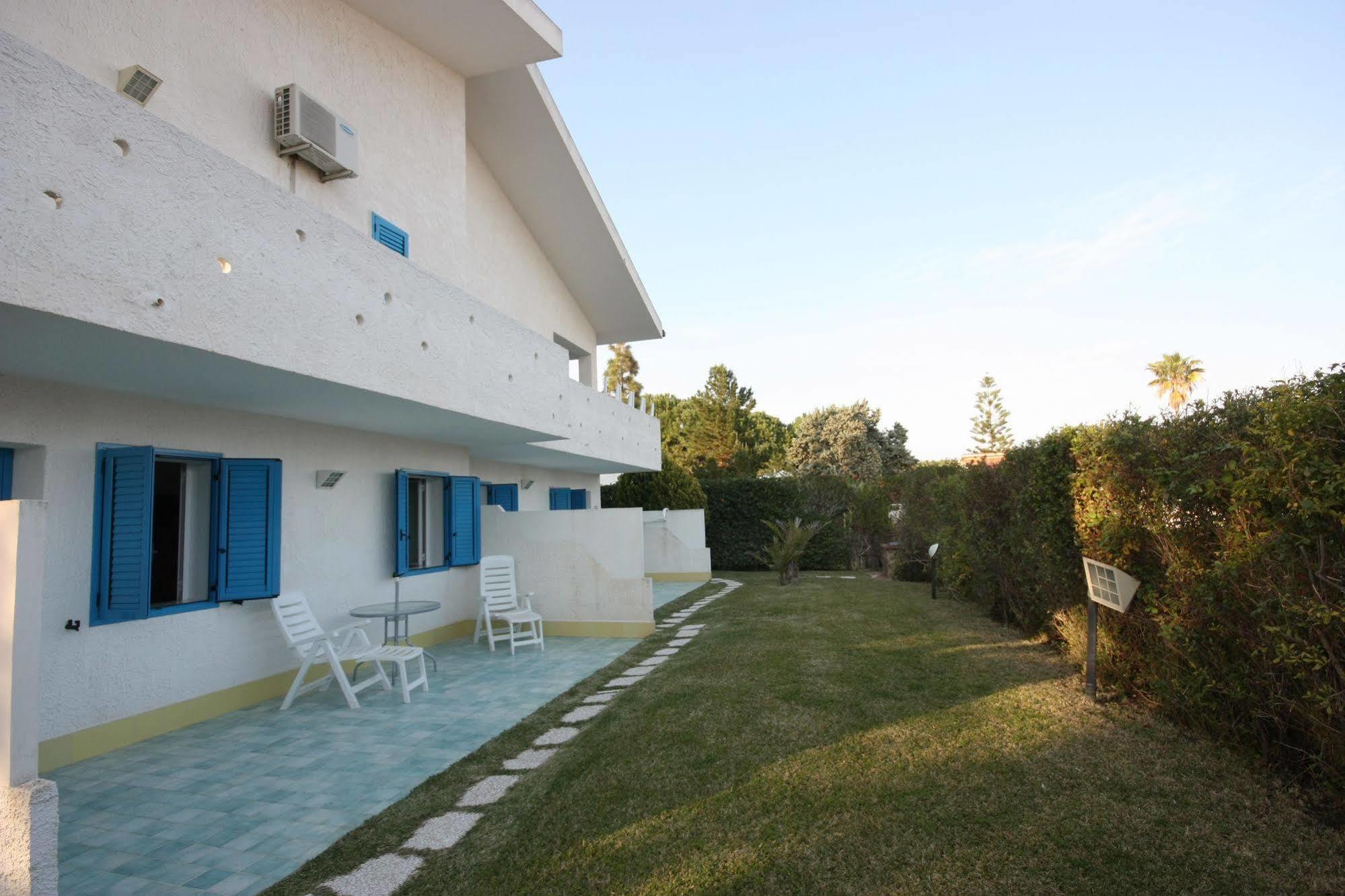 Suite House L'Isola Che Non C'E Fontane Bianche Dış mekan fotoğraf